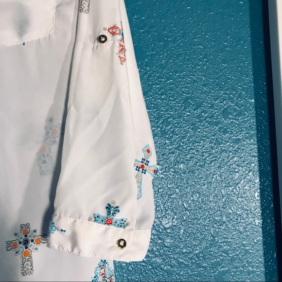 Truth NYC Tunic w/ Cross Print - Picture 4 of 6